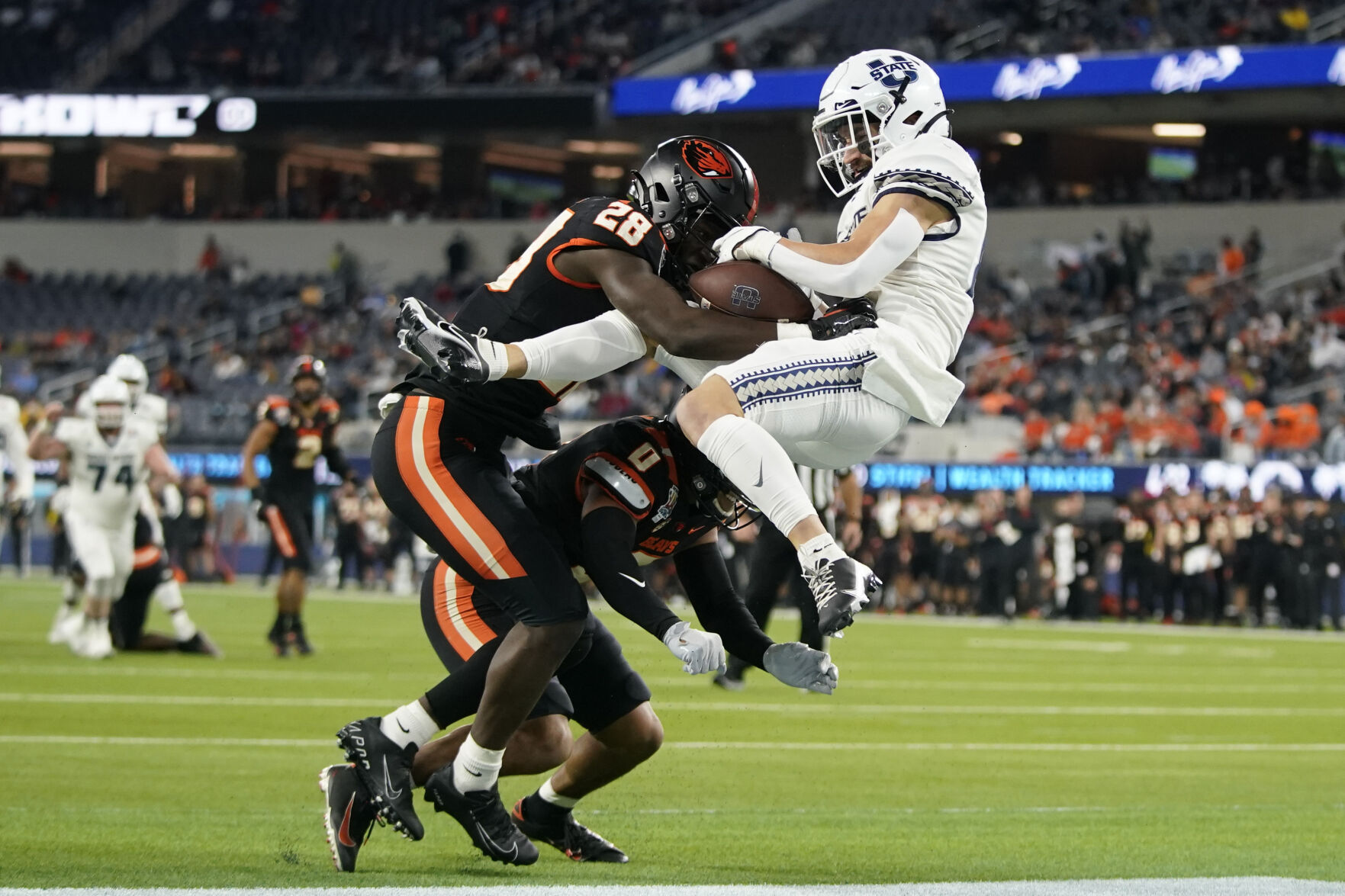 LA Bowl Football